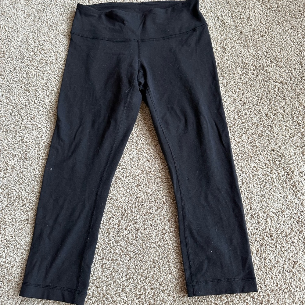 Lululemon crop pants